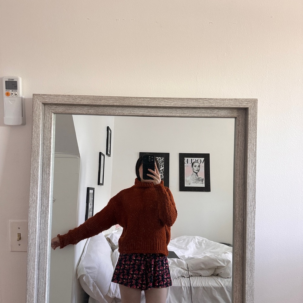 Forever 21 turtleneck sweater